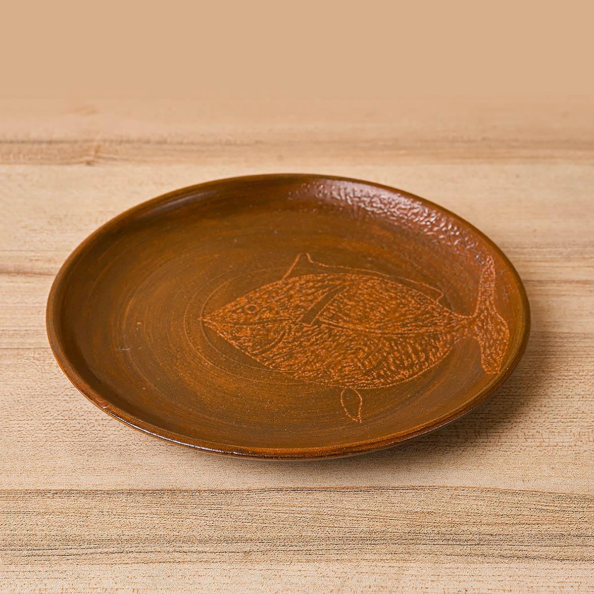 Ceramic Etched Plate-Fish