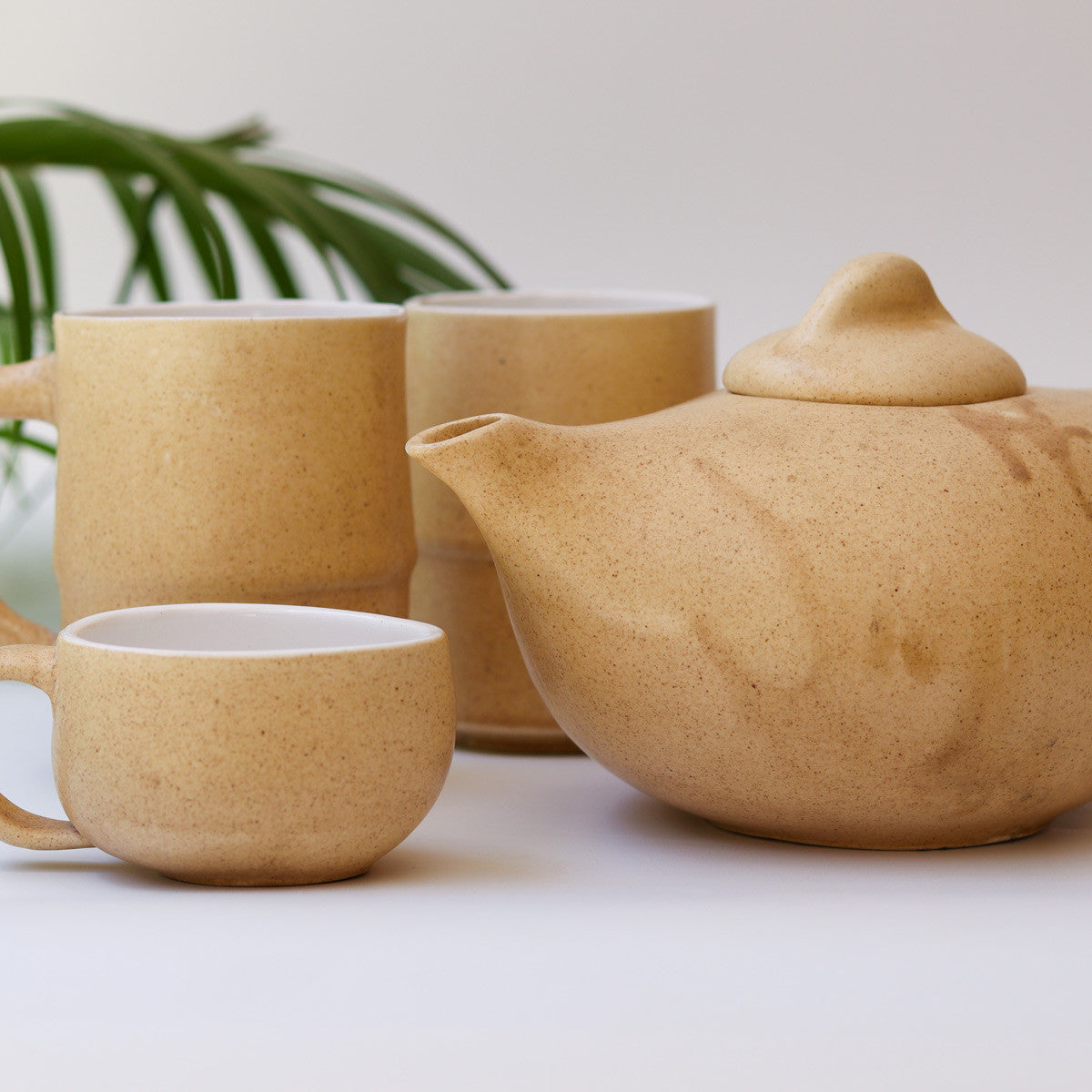 Ceramic Teapot and Cups Set (Beige Matte)