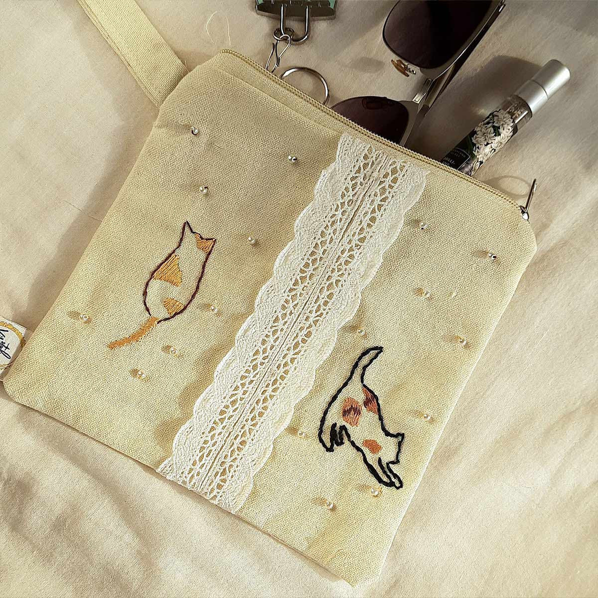 'Two Calicos' Embroidered Travel Pouch