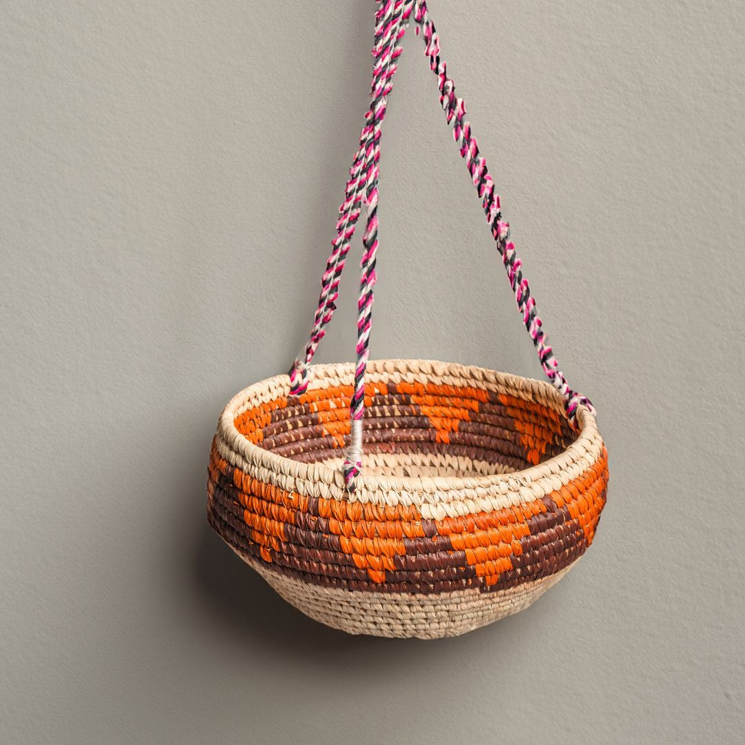 Sabai Hanging Planter