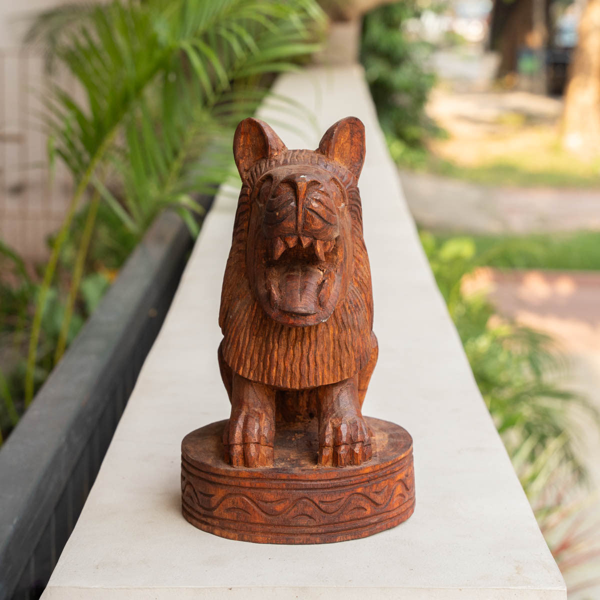 Wooden Lion (Brown)