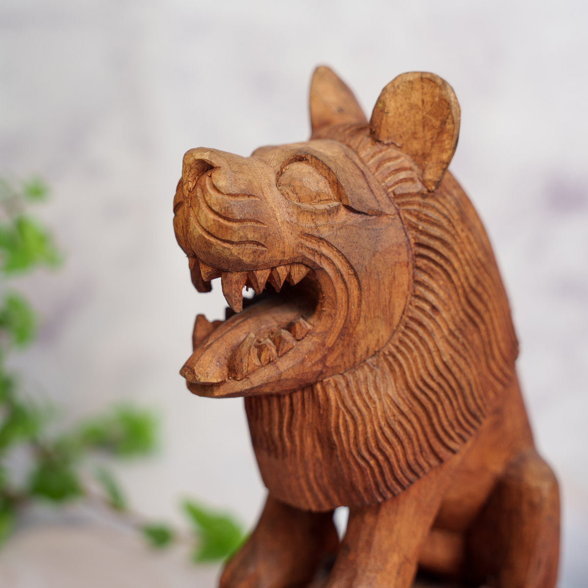 Wooden Lion (Brown)