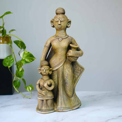 Krishnanagar Mother-daughter