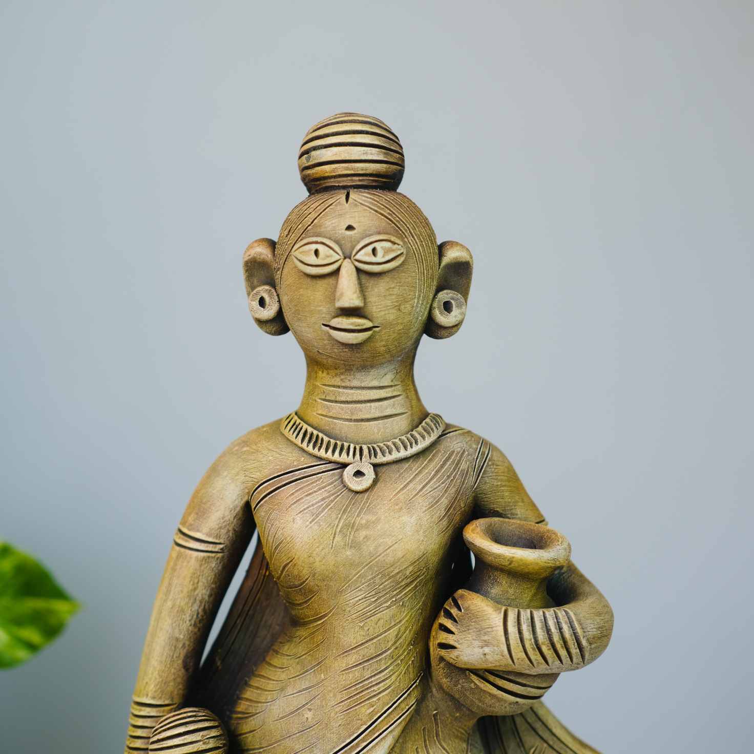 Krishnanagar Mother-daughter