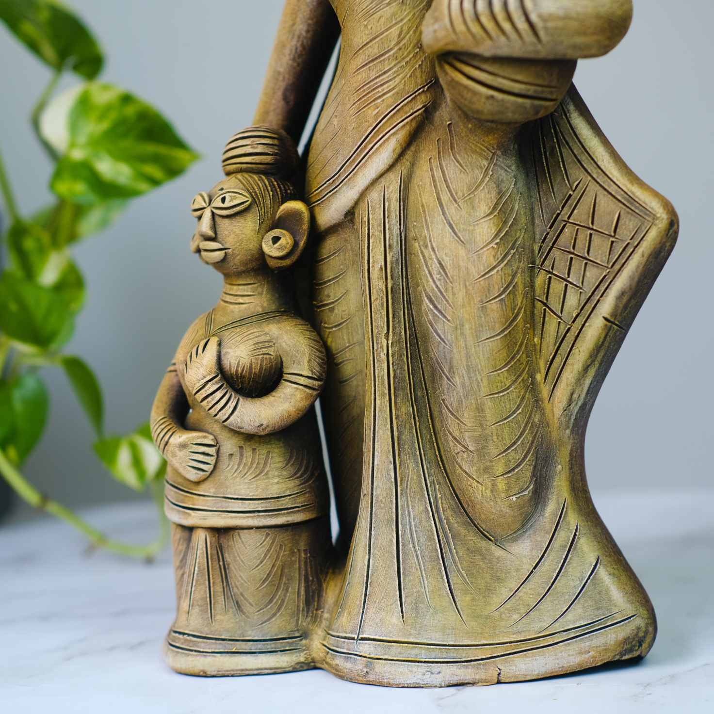 Krishnanagar Mother-daughter