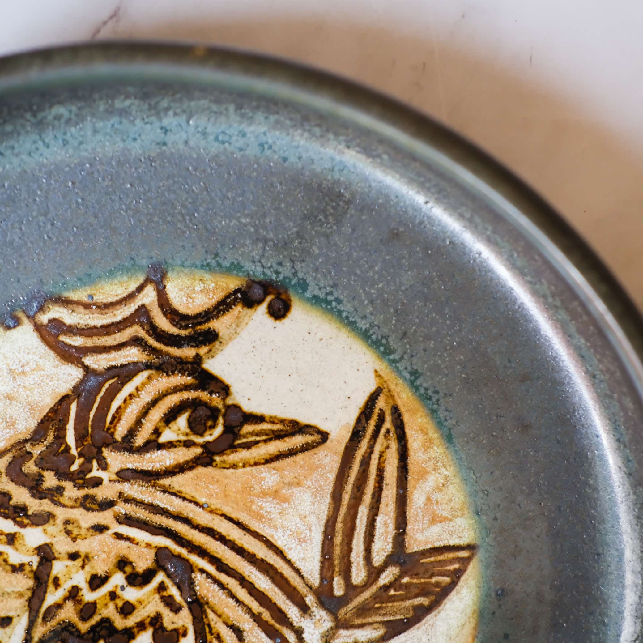 Ceramic Etched Bird Plate