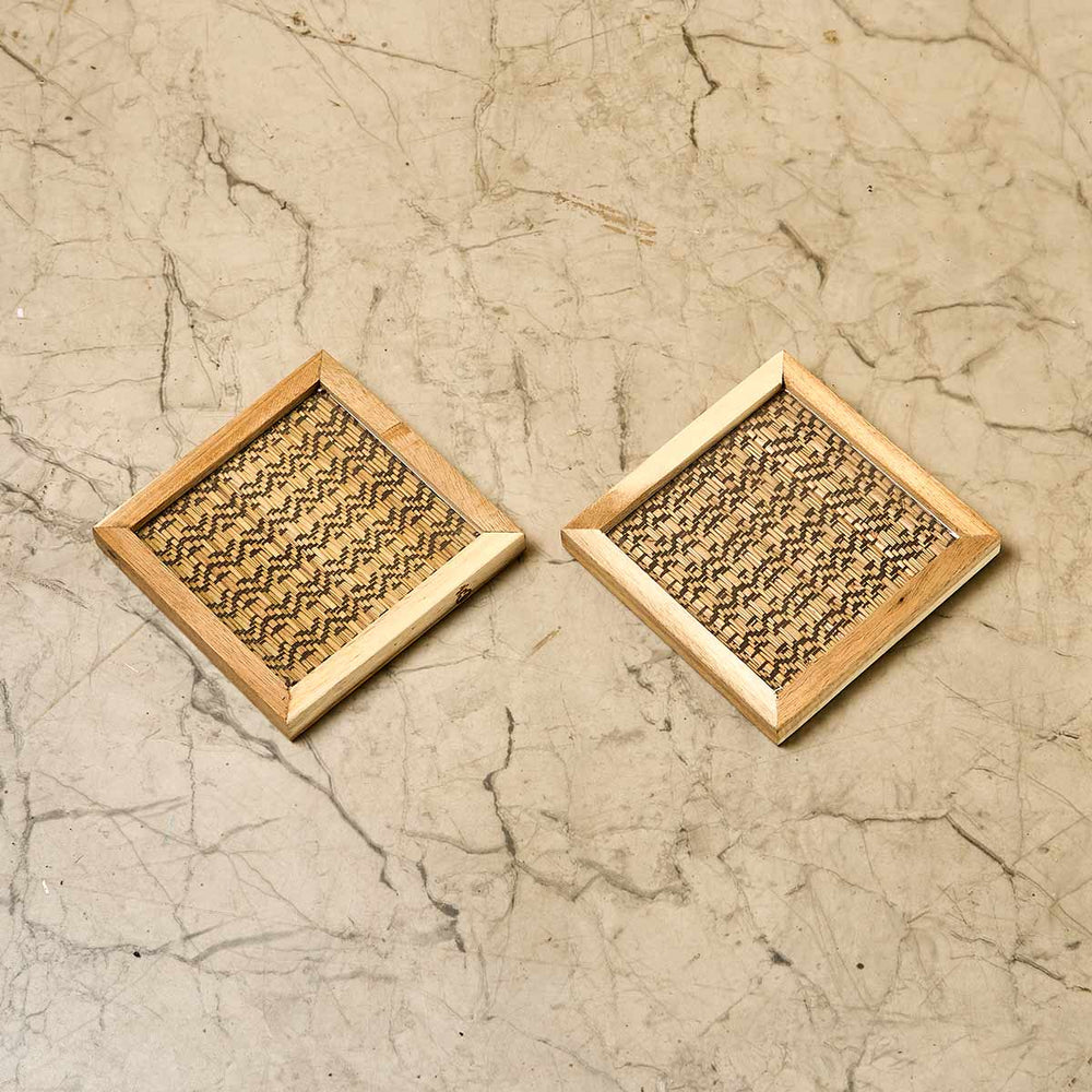 Wooden Framed Black & Gold Madur Coaster (Set of 2)