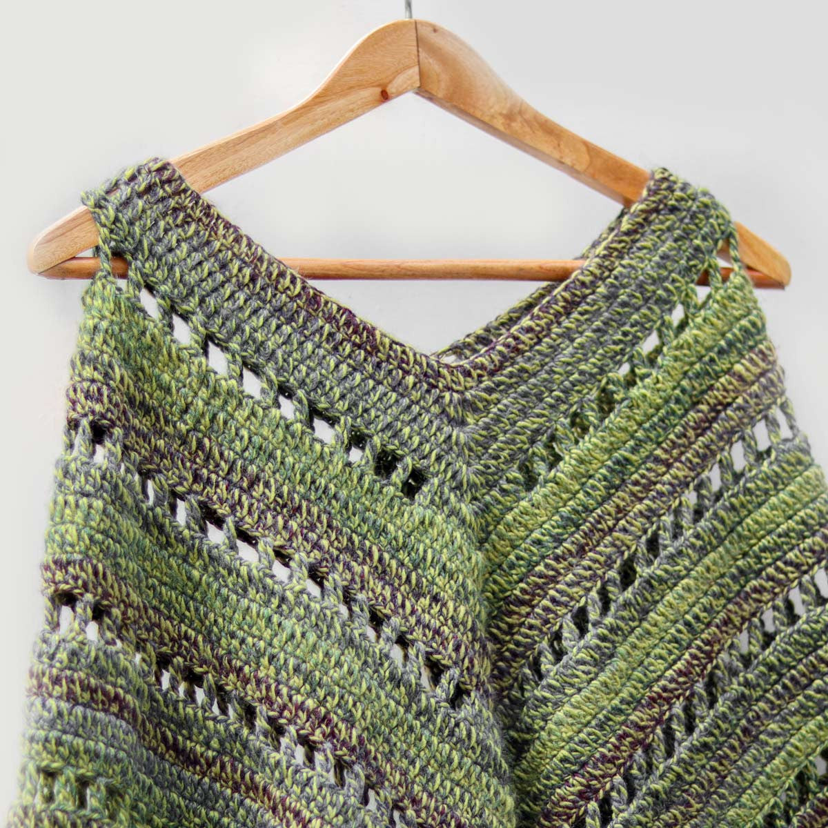 Pure Wool Green-shaded Poncho