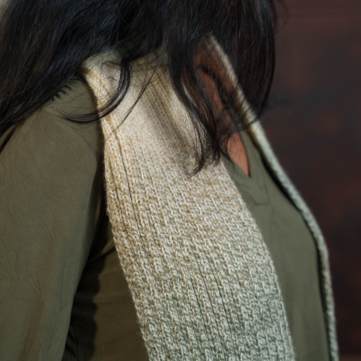 Woolen Grey Handwoven Scarf