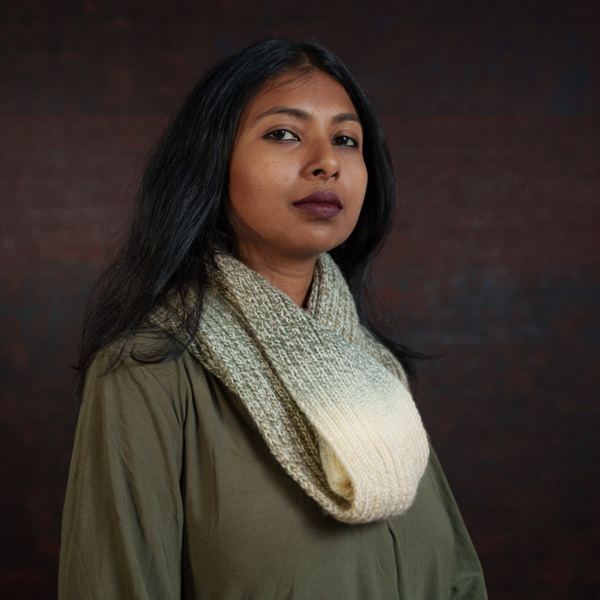 Woolen Grey Handwoven Scarf