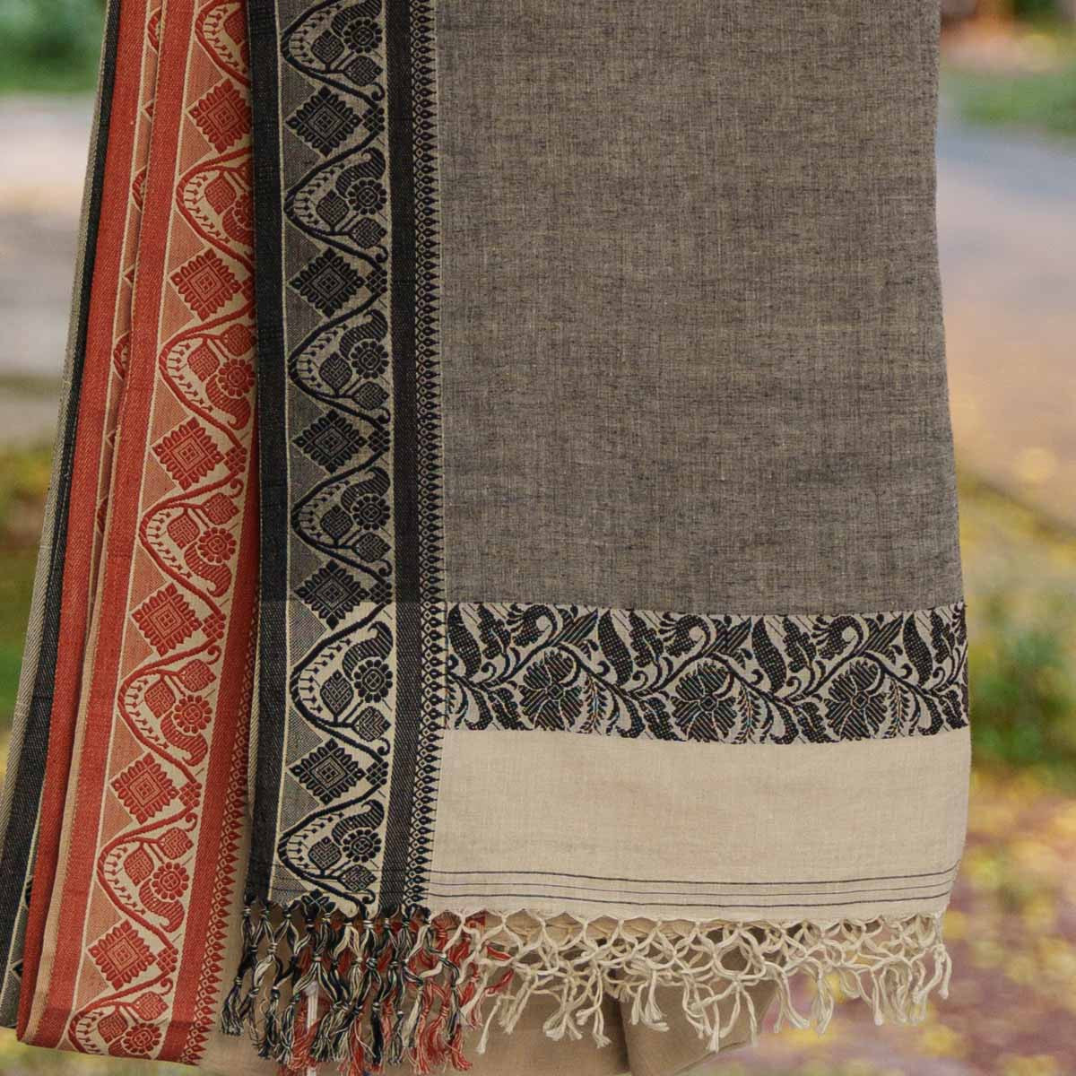 Ganga-Jamuna Saree- গঙ্গা-যমুনা পাড়ের শাড়ি