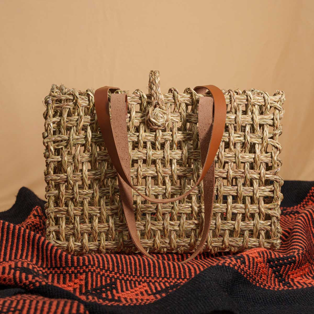 Sabai Grass Small Natural Tote