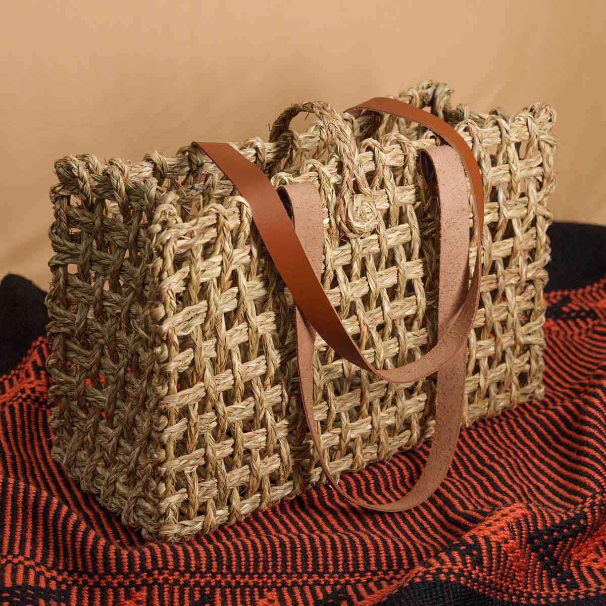 Sabai Grass Small Natural Tote