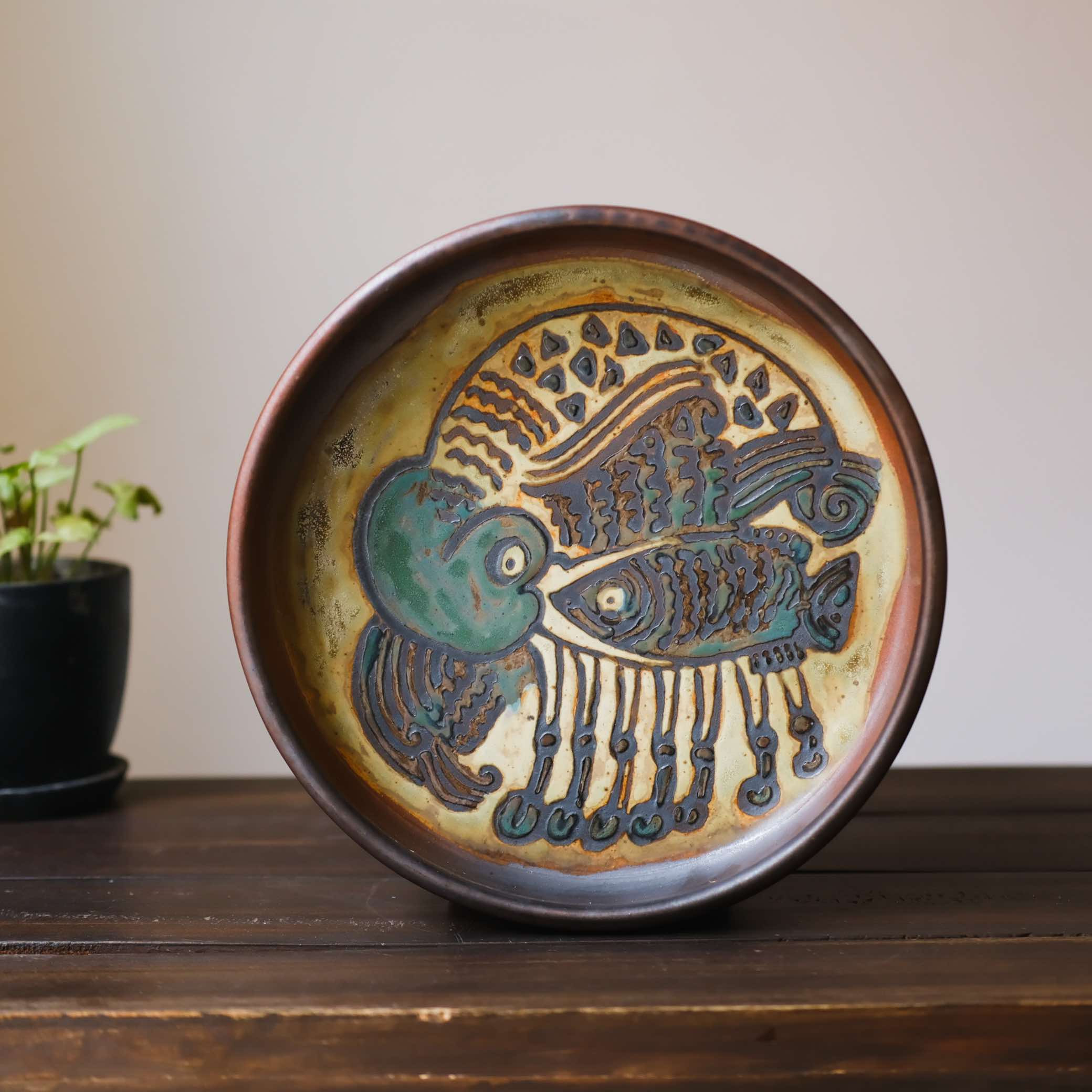 Ceramic Etched Fish Plate