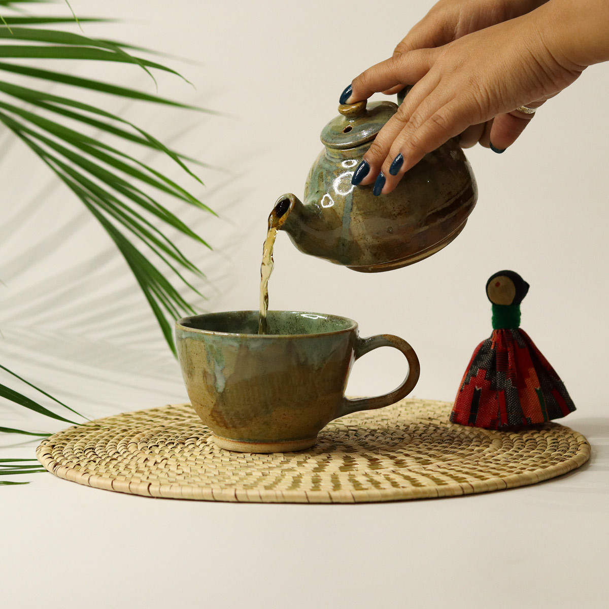 Single Teapot with Cup (Moss Green)