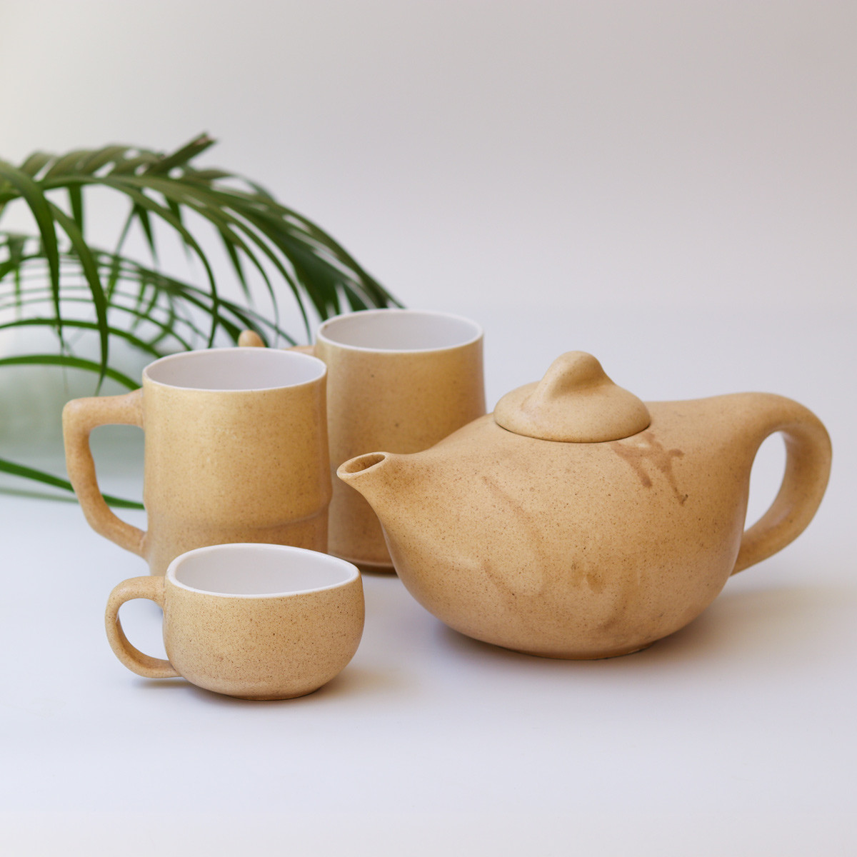 Ceramic Teapot and Cups Set (Beige Matte)