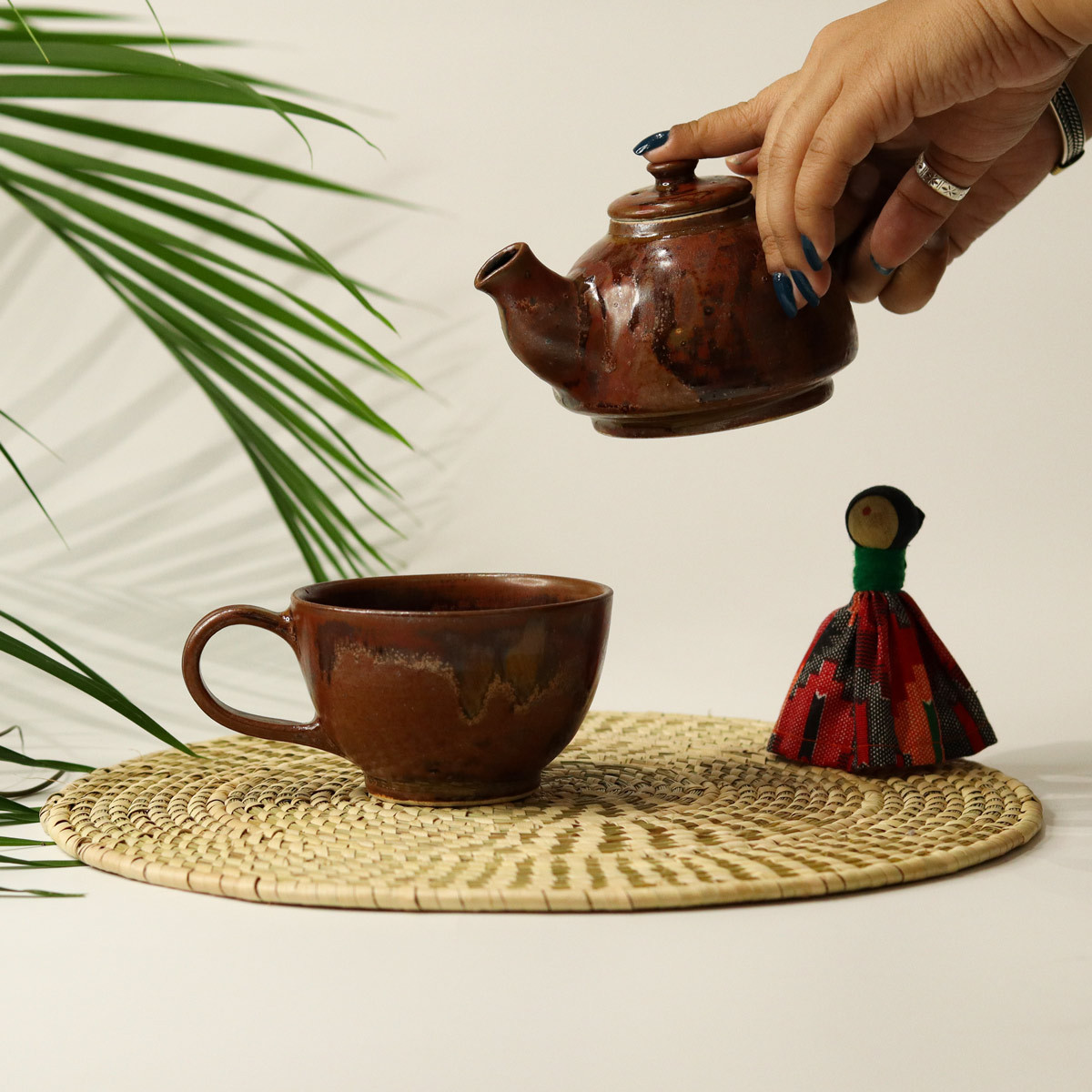 Single Teapot with Cup (Rust)